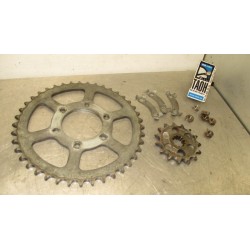 Corona y piñon Z 1000 J 81 paso 630- 41/15