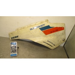 Bajo asiento derecha Suzuki DR 750 Big