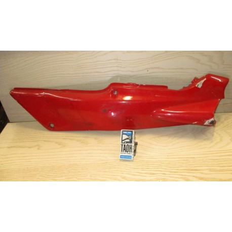 Bajo asiento izquierda VFR 750 F 90-92