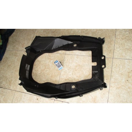 Tapa superior cajon C 650 GT 13