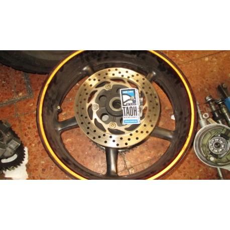 Llanta trasera Yamaha FZ6 2005-2008 / YZF-R6 2005