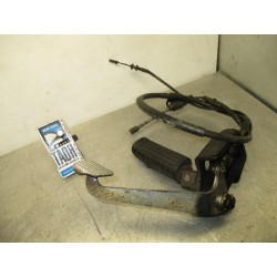 Soporte y reposapie delantero derecho Marauder 250