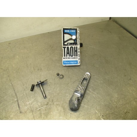 Reposapie trasero izquierdo CB 1000 R 09
