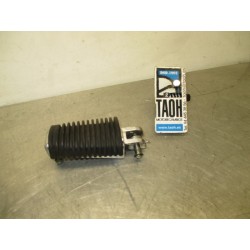 Reposapie delantero izquierdo Suzuki Marauder 800 2007