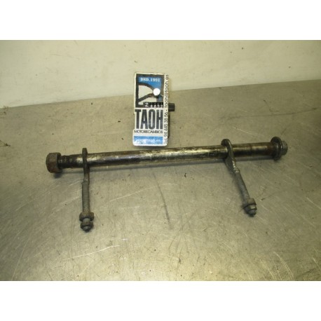 Eje trasero Kawasaki VN 800 Vulcan Classic 1999