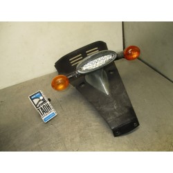 Piloto trasero con intermitentes Besbi 125