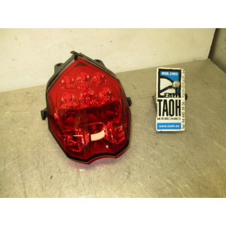 Piloto trasero Triumph Daytona 765 17-18