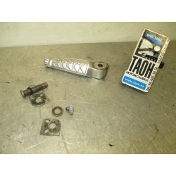 Reposapie trasero izquierdo Shiver 750