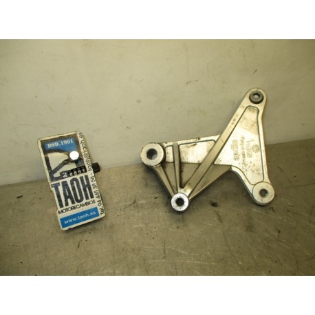 Soporte de amortiguador Shiver 750