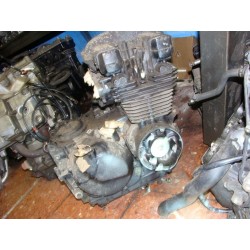 Motor Kawasaki GPZ 400 FII