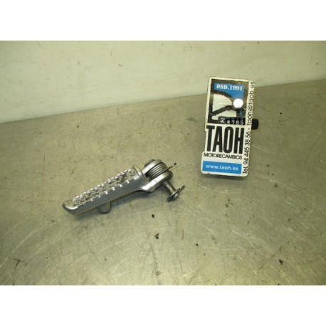 Reposapie delantero izquierdo CB 1000 R 09