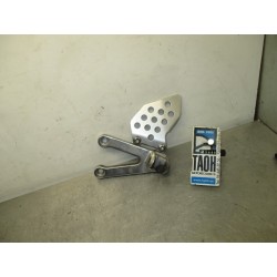 Soporte reposapie delantero izquierdo Honda CBR 600 RR 2005-2006