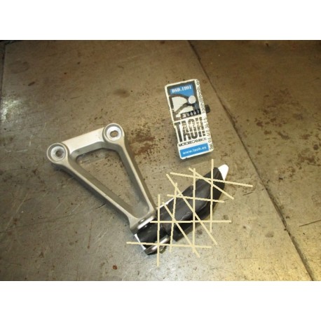 Soporte reposapie trasero izquierdo Honda CB500X 2019-2020