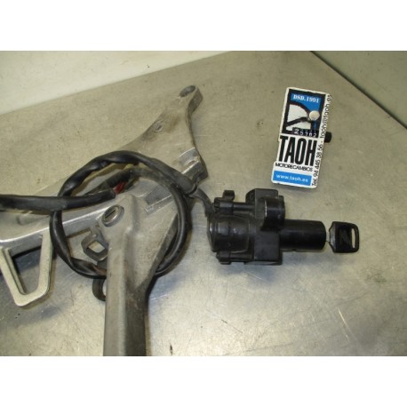 Contacto y cerradura de asiento Honda VFR 750 F 1991