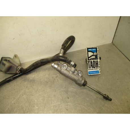 Bomba de freno trasera Suzuki GW 250 Inazuma 2015