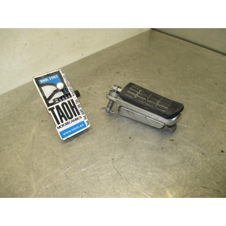 Reposapie delantero derecho Honda CBF 600 2006