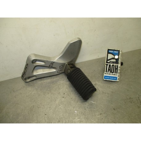 Soporte y reposapie trasero izquierdo BMW F 650 1996