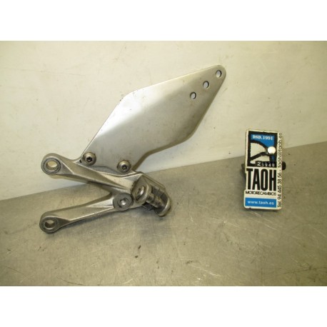Soporte reposapie delantero izquierdo Kawasaki ZX-10 R 2006